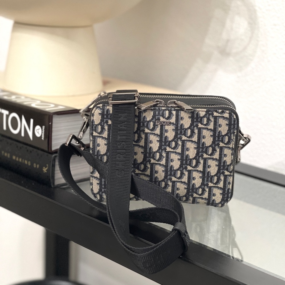 Dior pouch with shoulder straps